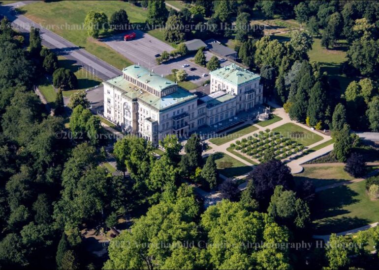 luftbilder essen,luftbilder https://luftbildfotografie-nrw.de/wp-content/uploads/2022/03/Essen_Villa-Huegel-2019.09_14.jpg