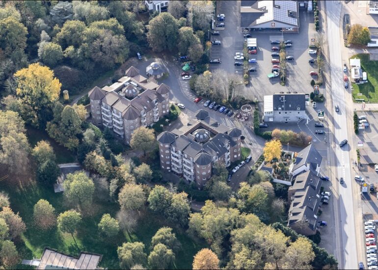 Luftbild-Bedburg-Matthias Str. Erfflora