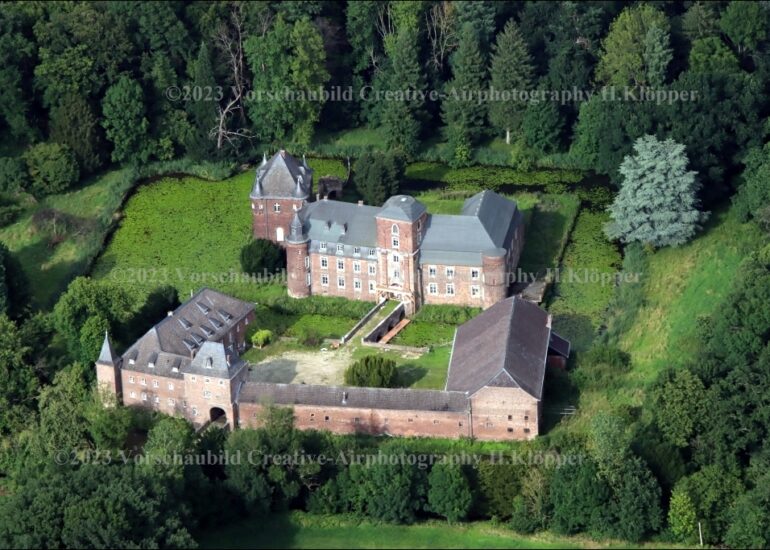 luftbilder jülich,luftbilder https://luftbildfotografie-nrw.de/wp-content/uploads/2022/12/Luftbild-Niederzier-Tagebau-Hambach-8272.jpg
