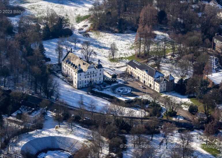 luftbilder essen schloss borbeck im ruhrgebiet von nordrhein westfalen