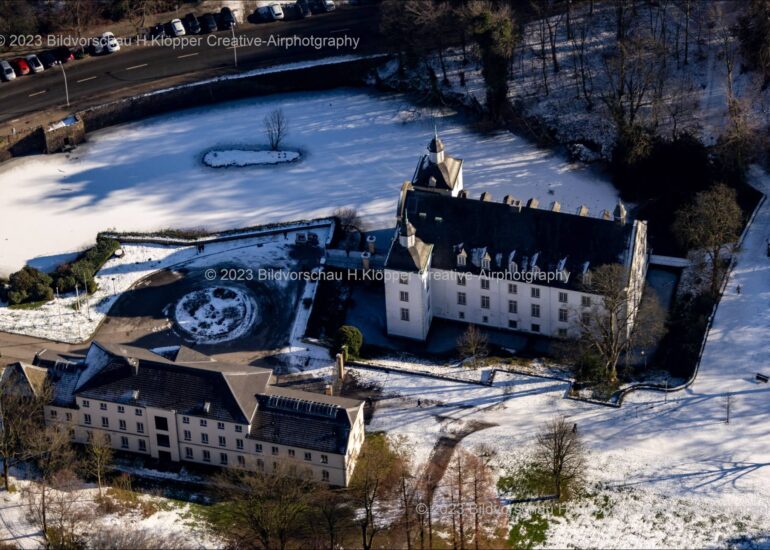 luftbilder essen schloss borbeck im ruhrgebiet von nordrhein westfalen