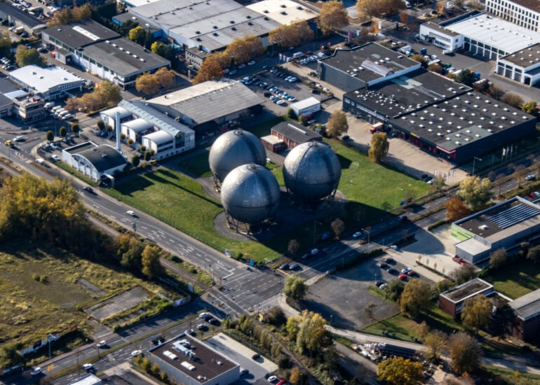 Gasometer- Hoch- Speicherbehälter am Grüner Weg in Aachen im Bundesland Nordrhein-Westfalen