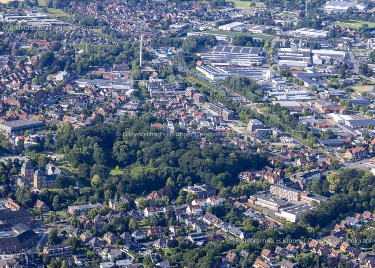 luftbilder ahaus https://luftbildfotografie-nrw.de/wp-content/uploads/2025/05/luftbilder-ahaus-kreis-Borken-9930.jpg