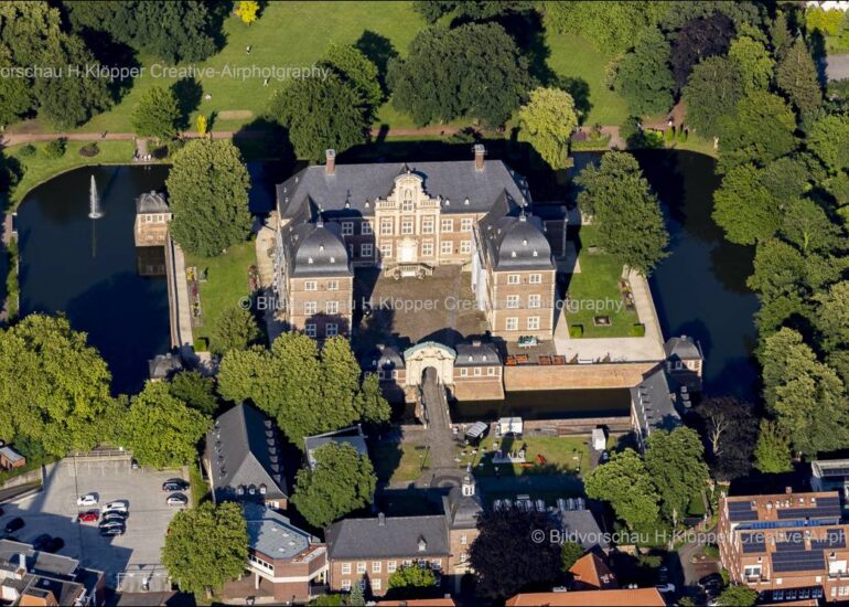 Luftbild Stadt Ahaus und Wasserschloss Ahaus