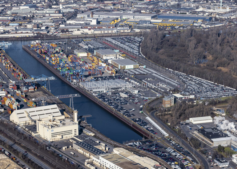 Luftaufnahme Containerterminal im Containerhafen des Binnenhafen in Neuss im Bundesland Nordrhein-Westfalen, Deutschland