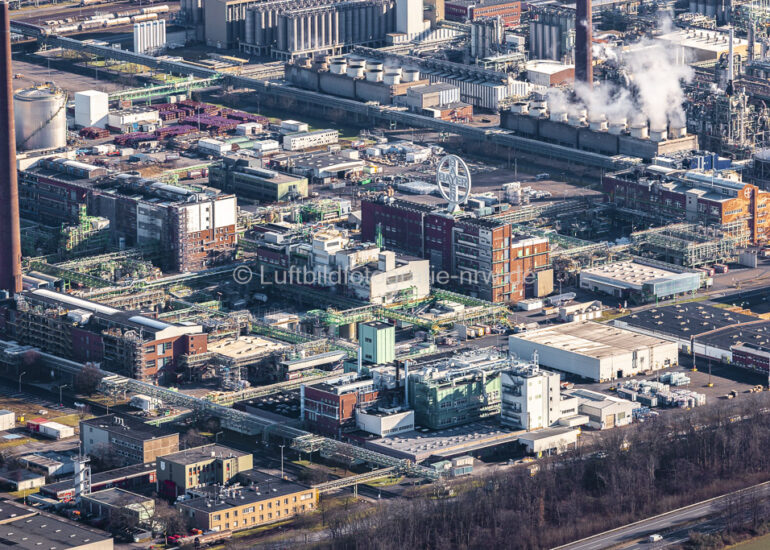 Luftbilder dormagen,luftbilder,luftbildfotografie https://luftbildfotografie-nrw.de/wp-content/uploads/2024/09/Luftbild-Technische-Anlagen-im-Industriegebiet-Chempark-Dormagen-439A2795_prot.jpg