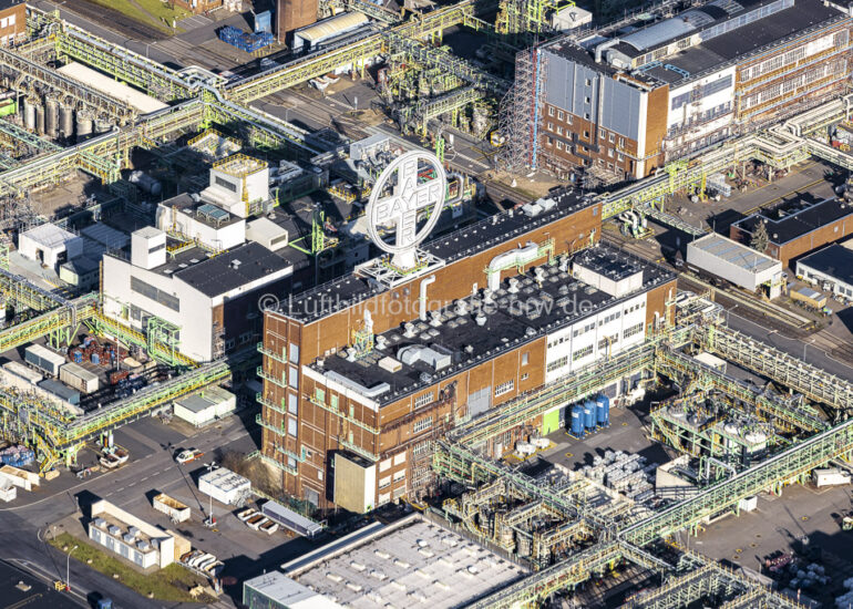 Luftbilder dormagen,luftbilder,luftbildfotografie https://luftbildfotografie-nrw.de/wp-content/uploads/2024/09/Luftbild-Technische-Anlagen-im-Industriegebiet-Chempark-Dormagen-439A2795_prot.jpg