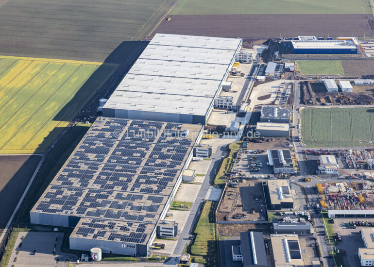 Luftaufnahme Industrie- und Gewerbegebiet in Zülpich im Bundesland Nordrhein-Westfalen, Deutschland