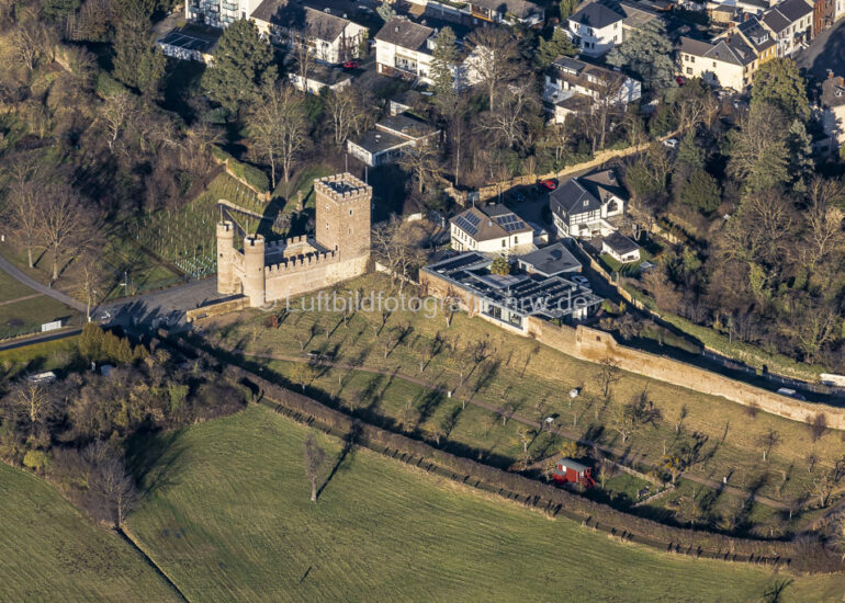 Luftbild Turm- Bauwerk 