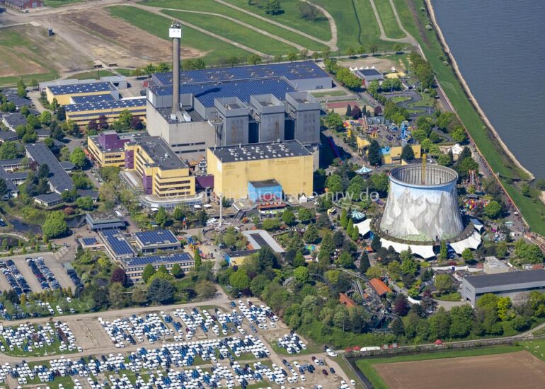 Luftbild Gelände des Wunderland Kalkar auf dem ehemaligen AKW - KKW - Gelände Kalkar im Bundesland Nordrhein-Westfalen