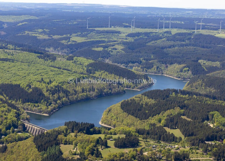 luftbilder Hellenthal,luftbilder https://luftbildfotografie-nrw.de/wp-content/uploads/2025/06/Luftbilder-Reifferscheit-Hellenthal-2959.jpg
