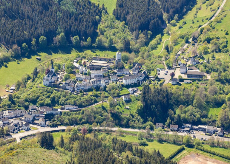 luftbilder Hellenthal,luftbilder https://luftbildfotografie-nrw.de/wp-content/uploads/2025/06/Luftbilder-Reifferscheit-Hellenthal-2959.jpg