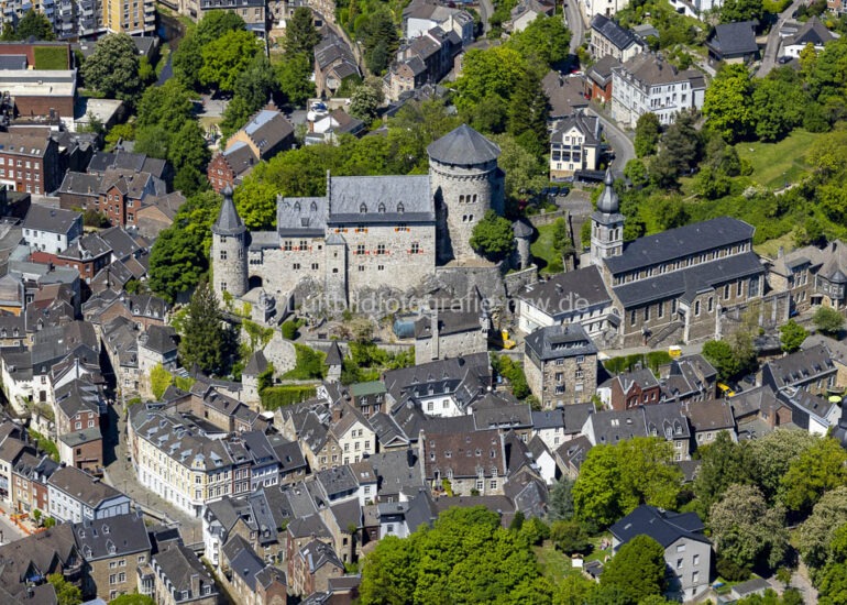 Luftaufnahme Burg in Stolberg im Bundesland Nordrhein-Westfalen, Deutschland