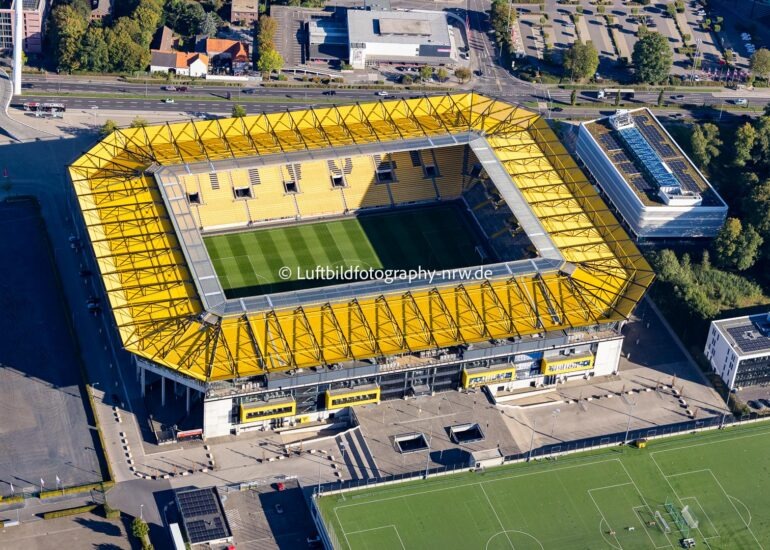 Luftbild Fussballstadion Aachener Tivoli in Aachen im Bundesland Nordrhein-Westfalen, Deutschland