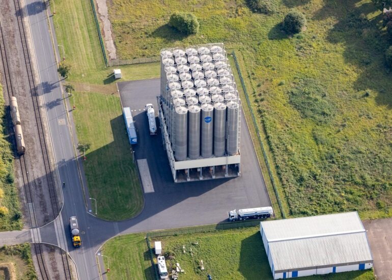 Luftbilder dormagen,luftbilder,luftbildfotografie https://luftbildfotografie-nrw.de/wp-content/uploads/2024/09/Luftbild-Technische-Anlagen-im-Industriegebiet-Chempark-Dormagen-439A2795_prot.jpg