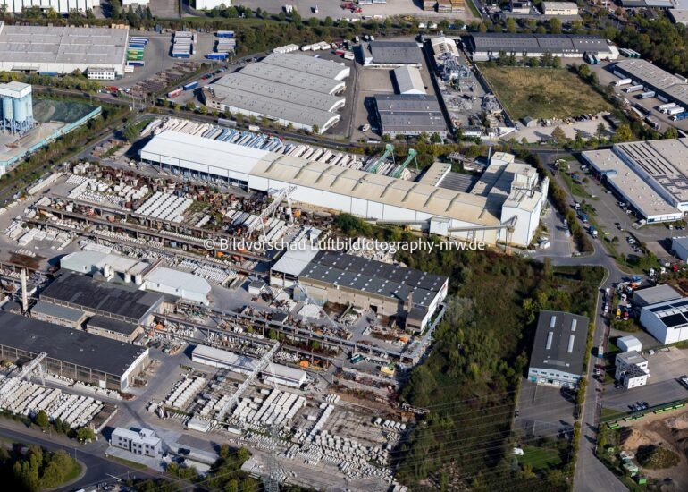 Luftbilder dormagen,luftbilder,luftbildfotografie https://luftbildfotografie-nrw.de/wp-content/uploads/2024/09/Luftbild-Technische-Anlagen-im-Industriegebiet-Chempark-Dormagen-439A2795_prot.jpg