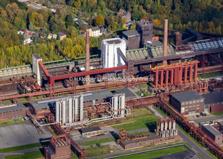 luftbilder essen,luftbilder https://luftbildfotografie-nrw.de/wp-content/uploads/2022/03/Essen_Villa-Huegel-2019.09_14.jpg