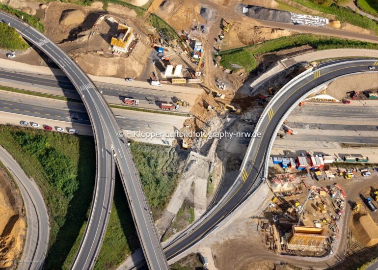 Luftbild Umbau und Sanierung Autobahnkreuz Kaiserberg in Duisburg im Bundesland Nordrhein-Westfalen