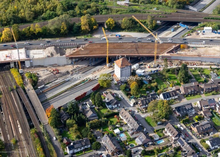 Luftbild Umbau und Sanierung Autobahnkreuz Kaiserberg in Duisburg im Bundesland Nordrhein-Westfalen