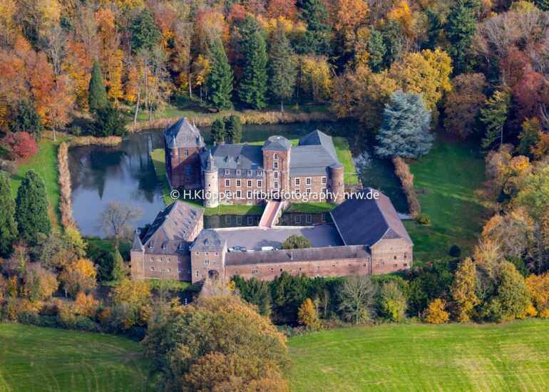 luftbilder jülich,luftbilder https://luftbildfotografie-nrw.de/wp-content/uploads/2022/12/Luftbild-Niederzier-Tagebau-Hambach-8272.jpg