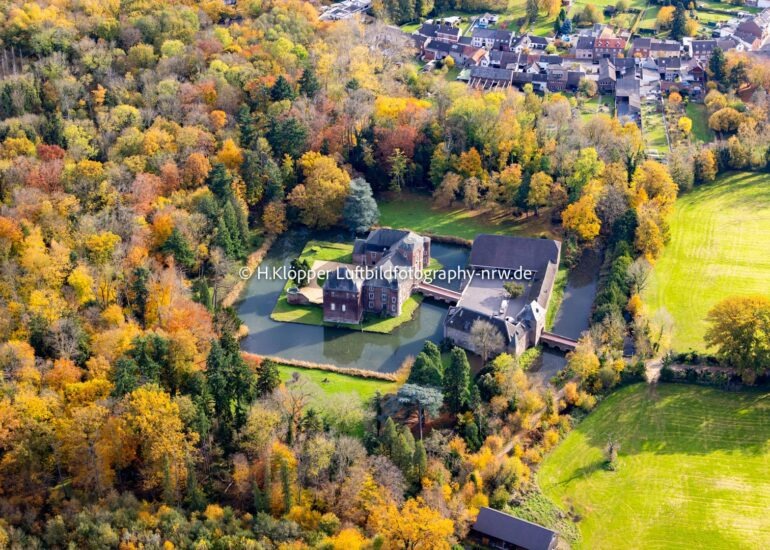 luftbilder jülich,luftbilder https://luftbildfotografie-nrw.de/wp-content/uploads/2022/12/Luftbild-Niederzier-Tagebau-Hambach-8272.jpg
