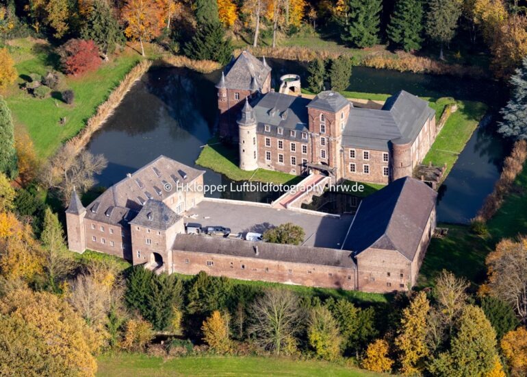 luftbilder jülich,luftbilder https://luftbildfotografie-nrw.de/wp-content/uploads/2022/12/Luftbild-Niederzier-Tagebau-Hambach-8272.jpg