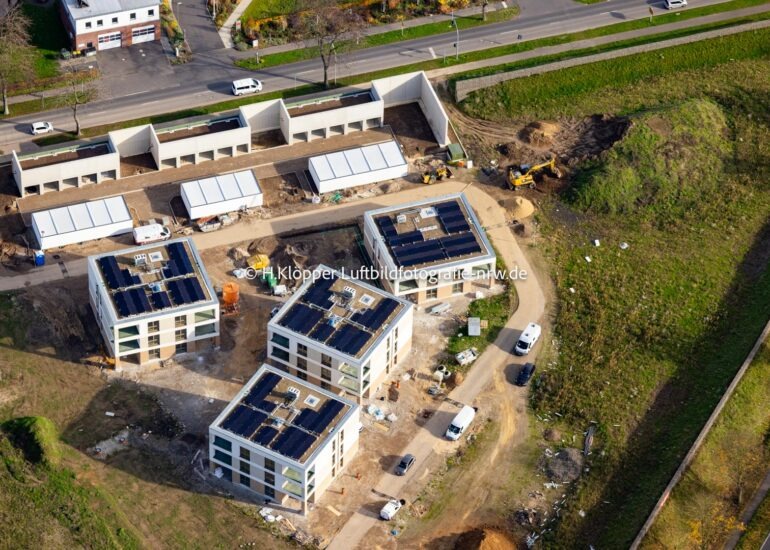Luftbildfotografie Baustelle zum Neubau einer Mehrfamilienhaus- Wohnanlage an der Maaseiker Straße in Wegberg