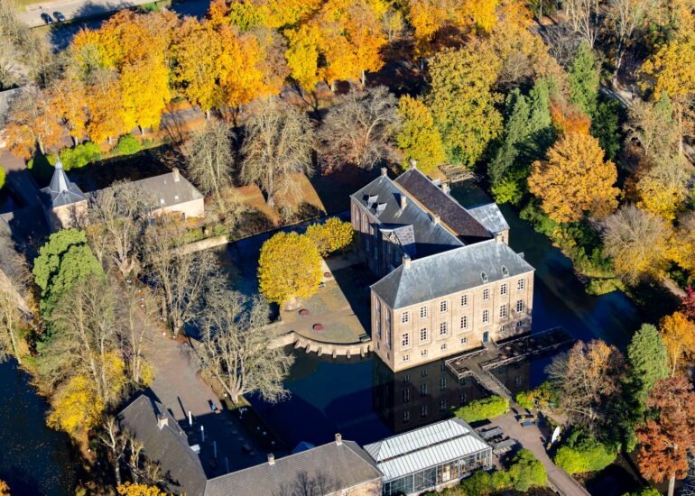 Luftbildfotografie https://luftbildfotografie-nrw.de/wp-content/uploads/2020/11/Essen_Villa-Huegel-2019.09_14-e1758484336911.jpg