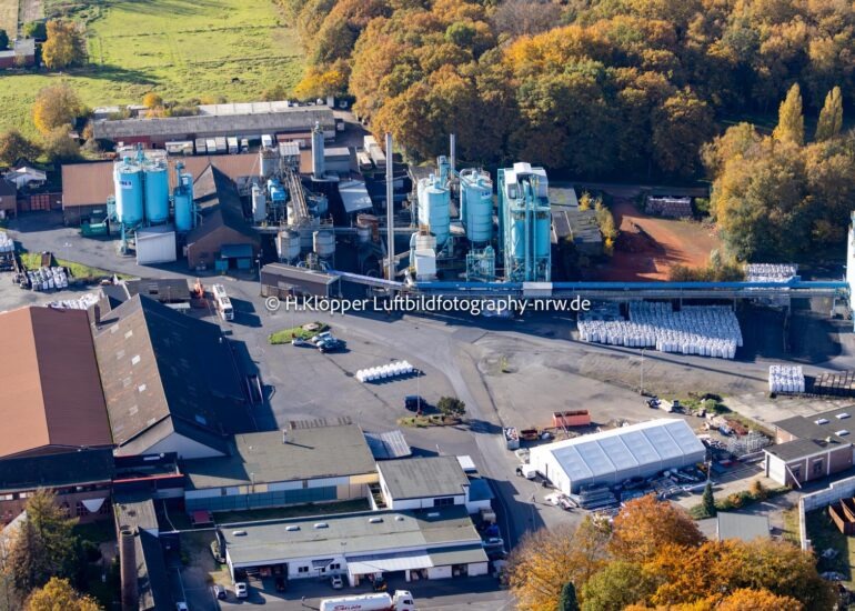 Luftbilder,Brüggen https://luftbildfotografie-nrw.de/wp-content/uploads/2023/07/Luftbild-41379-Brueggen-Rathaus-Zentrum-NRW-439A4540-scaled.jpg