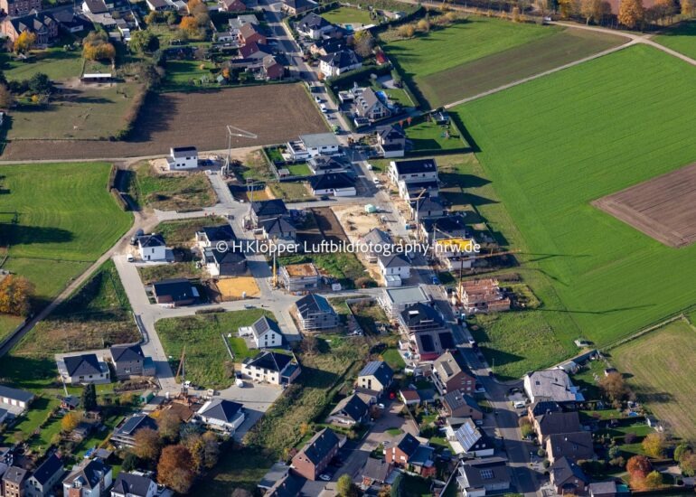 luftbilder,Hückelhoven https://luftbildfotografie-nrw.de/wp-content/uploads/2024/09/Luftbild-Hueckelhoven-Zeche-Sophia-Jacoba-4014_prot.jpg