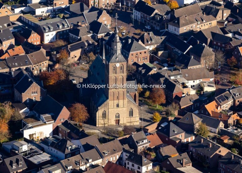 Luftbild,Kerken https://luftbildfotografie-nrw.de/wp-content/uploads/2025/09/Luftbild-Kerken-Aldekerk-4892-1.jpg