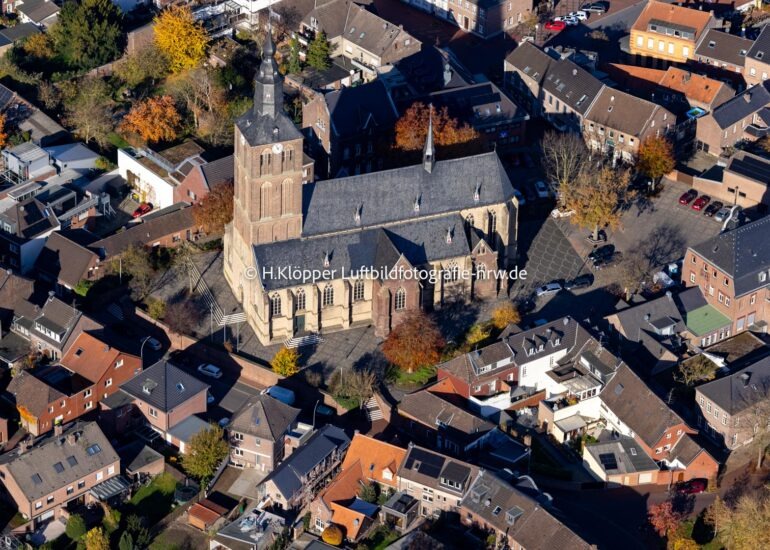 Luftbild,Kerken https://luftbildfotografie-nrw.de/wp-content/uploads/2025/09/Luftbild-Kerken-Aldekerk-4892-1.jpg