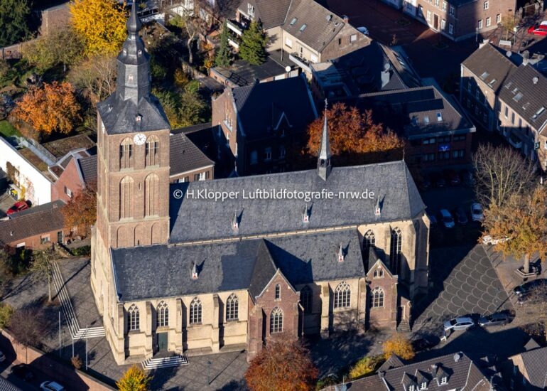 Luftbild,Kerken https://luftbildfotografie-nrw.de/wp-content/uploads/2025/09/Luftbild-Kerken-Aldekerk-4892-1.jpg