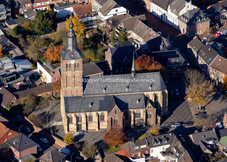 Luftbild,Kerken https://luftbildfotografie-nrw.de/wp-content/uploads/2025/09/Luftbild-Kerken-Aldekerk-4892-1.jpg