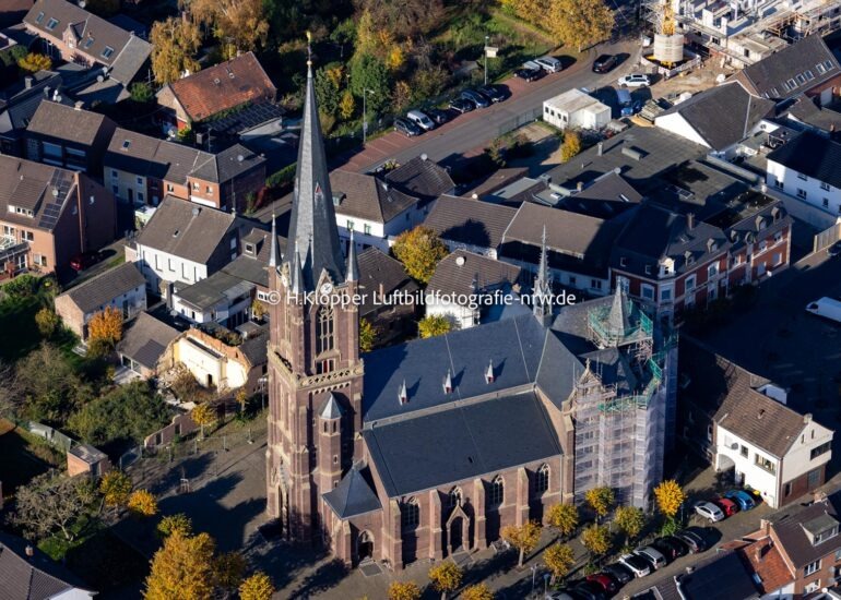 Luftbild,Kerken https://luftbildfotografie-nrw.de/wp-content/uploads/2025/09/Luftbild-Kerken-Aldekerk-4892-1.jpg