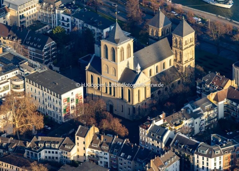 luftbilder,Köln https://luftbildfotografie-nrw.de/wp-content/uploads/2025/04/Luftbilder-Koeln-6863.jpg