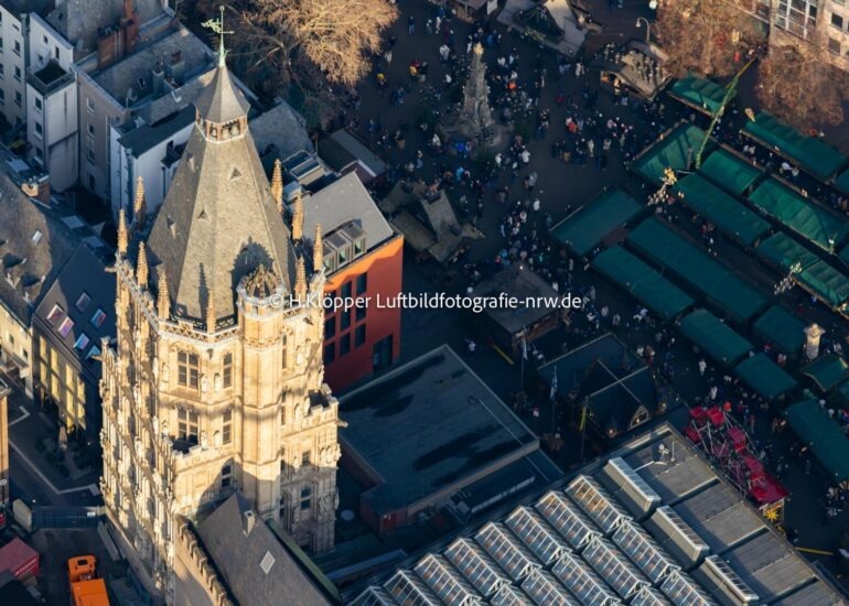 luftbilder,Köln https://luftbildfotografie-nrw.de/wp-content/uploads/2025/04/Luftbilder-Koeln-6863.jpg