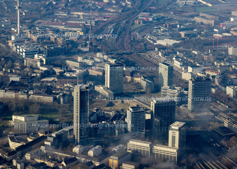 luftbilder essen,luftbilder https://luftbildfotografie-nrw.de/wp-content/uploads/2022/03/Essen_Villa-Huegel-2019.09_14.jpg
