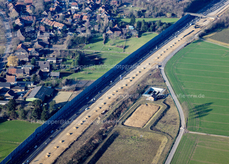 luftbilder meerbusch https://luftbildfotografie-nrw.de/wp-content/uploads/2022/11/Meerbusch-Buederich-Alt-Meererbusch-Hildegundisallee-Kastanienweg-Florastrasse-8788.jpg