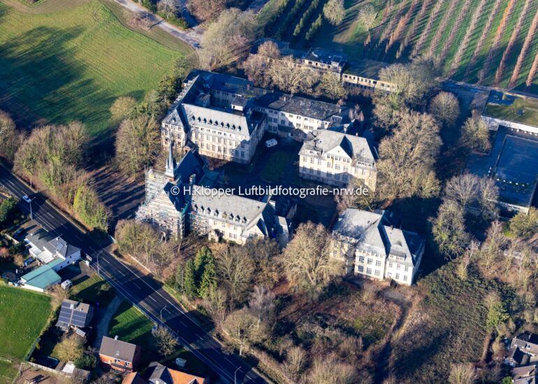 schwalmtal,luftbilder https://luftbildfotografie-nrw.de/wp-content/uploads/2023/08/Luftbild-Steakhaus-Restaurant-Muehlrather-Muehle-Schwalmtal-439A4616-1.jpg