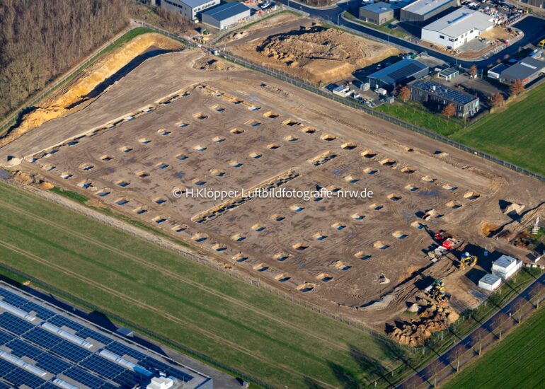 viersen,luftbilder https://luftbildfotografie-nrw.de/wp-content/uploads/2022/11/Luftbild-Industriegebiet-Mackenstein-Viersen-Duelken-Textilstrasse-Chemiestr.-.jpg