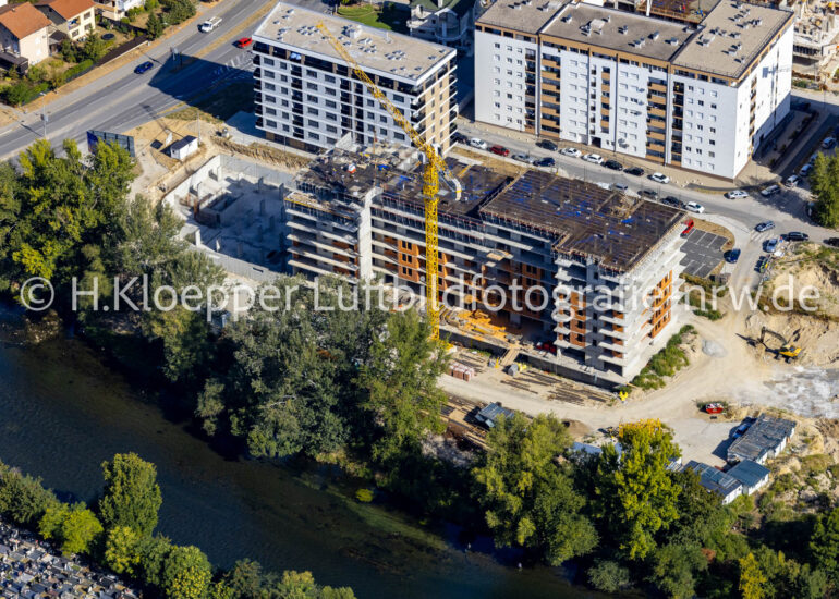 Luftbild Neubau Hochhaus- Gebäude im Wohngebiet in Banja Luka in Republika Srpska, Bosnien und Herzegowina