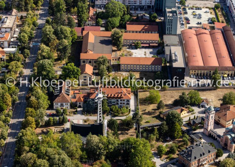 Luftbild Kirchengebäude der Kathedrale an der Straße Kralja Petra I Karađorđevica in Banja Luka in Republika Srpska, Bosnien und Herzegowina