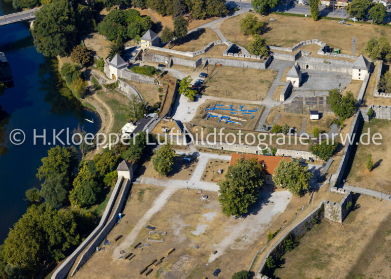 Luftbild Fragmente der Zitadelle- Festungsanlage 
