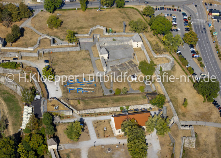Luftbild Fragmente der Zitadelle- Festungsanlage 