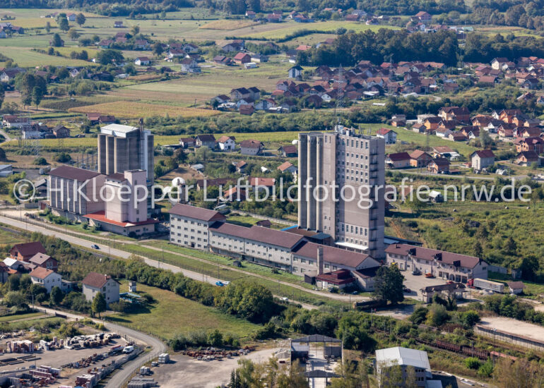 Luftbild Silo - Speicher in Orlovaca in Republika Srpska, Bosnien und Herzegowina